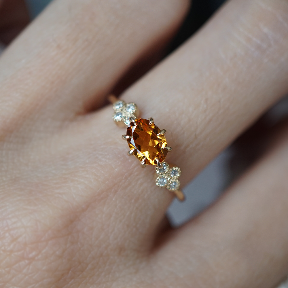 Oval Citrine Solaris Ring
