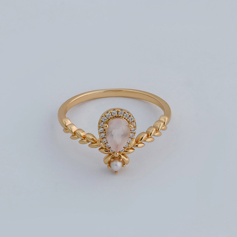 Pear Rose Quartz Cinderella Ring