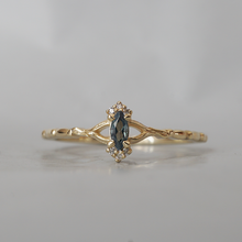 Load image into Gallery viewer, Alexandrite Westeria Dream Ring
