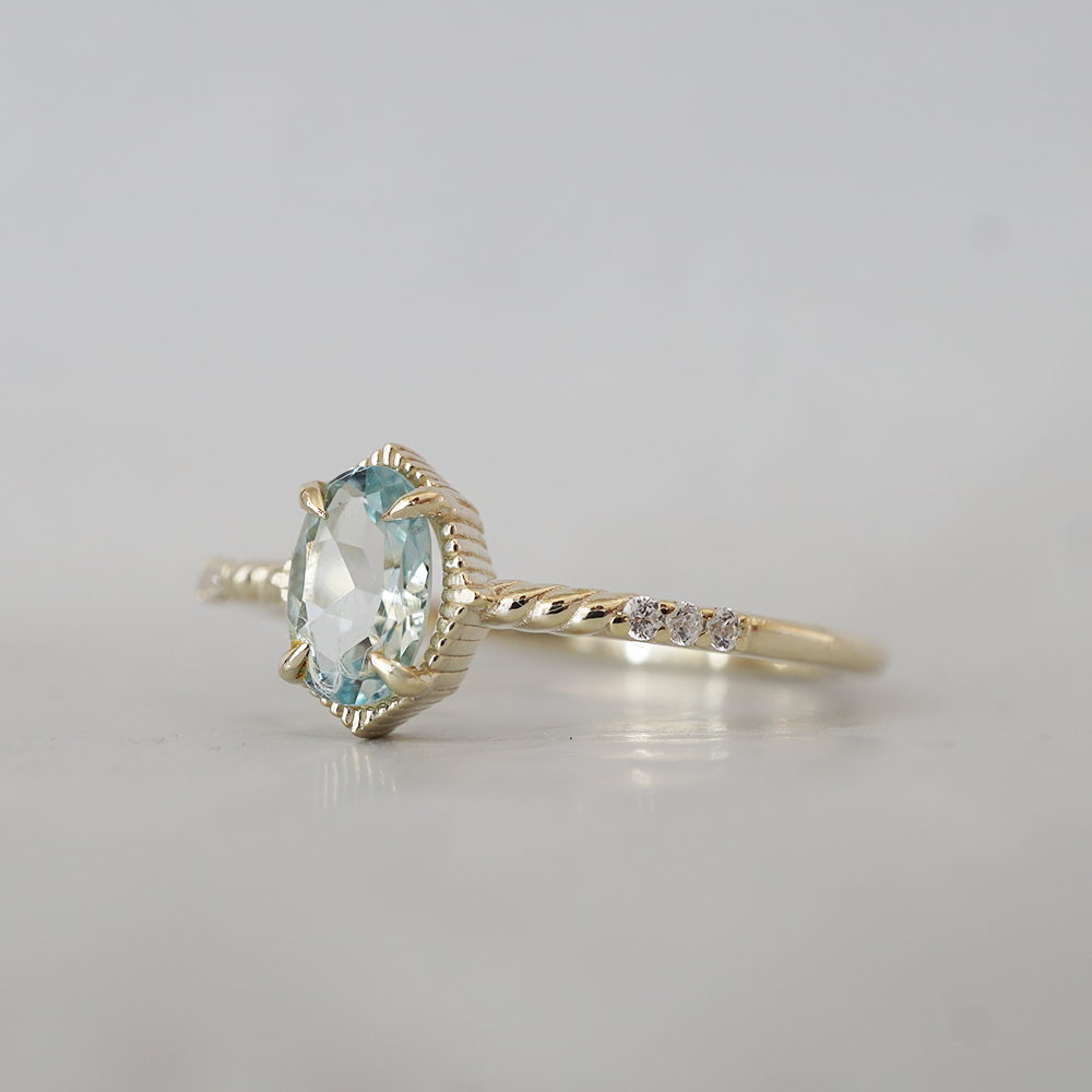 14kt Ocean Whisper Aquamarine Oval Ring