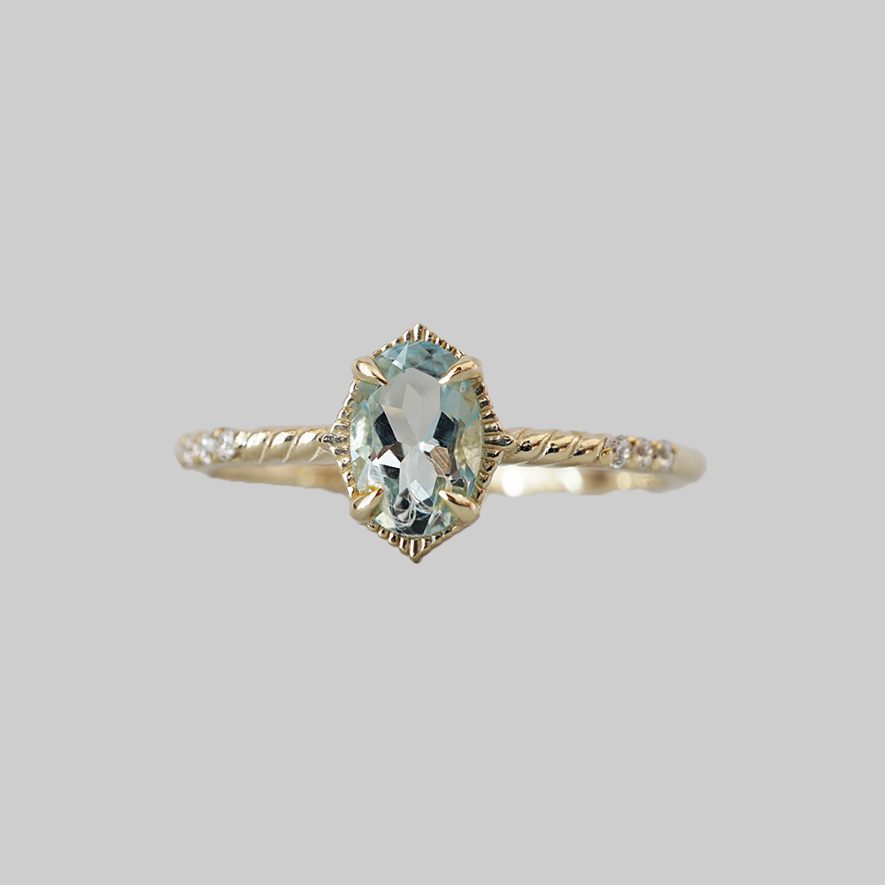 14kt Ocean Whisper Aquamarine Oval Ring