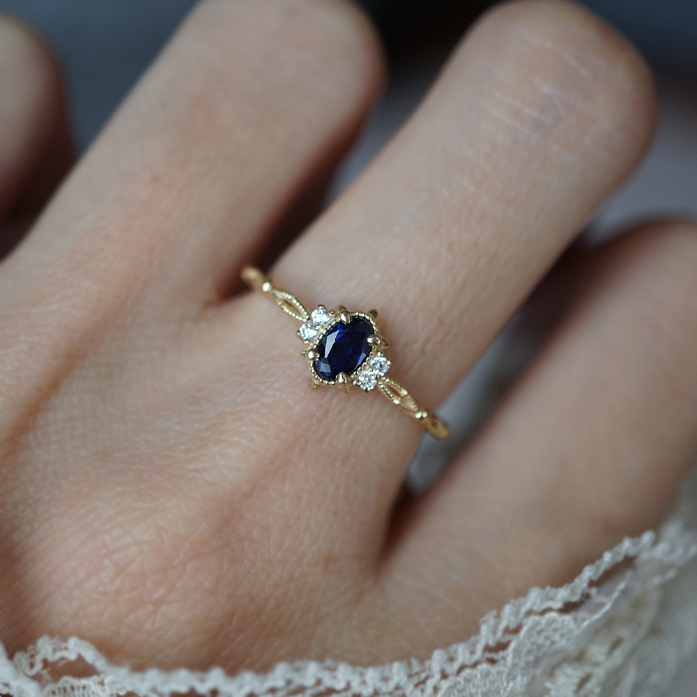 14kt Mystic Dawn Oval Blue Sapphire RIng