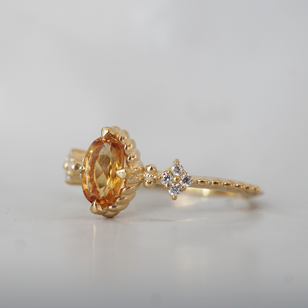 Oval Citrine HoneyDrop Ring