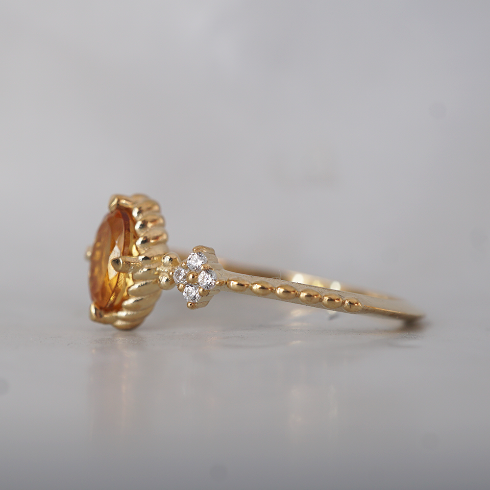 Oval Citrine HoneyDrop Ring
