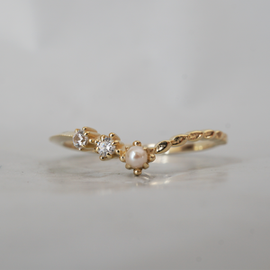 Swan Lake Pearl Ring