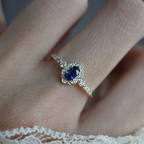14kt Blue Sapphire Belle Ring
