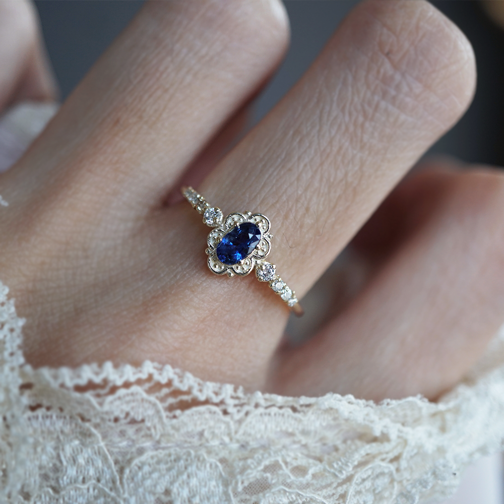 14kt Blue Sapphire Belle Ring