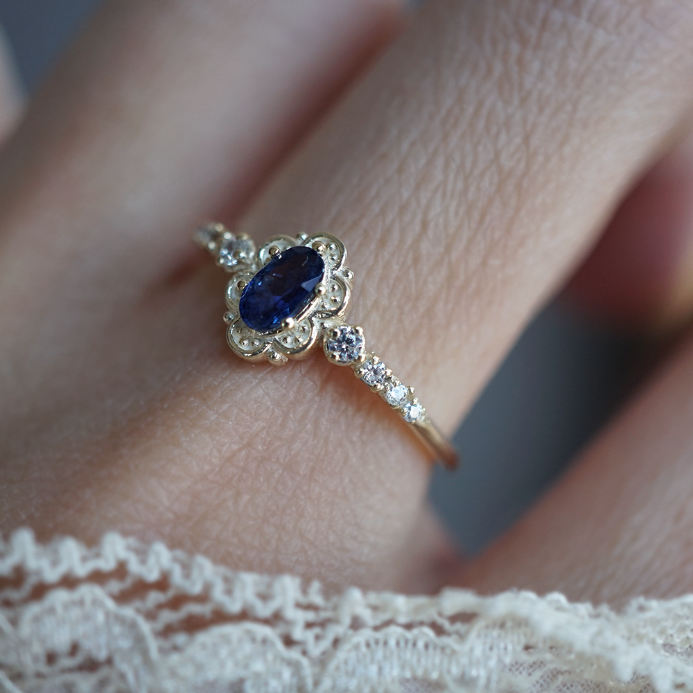 14kt Blue Sapphire Belle Ring