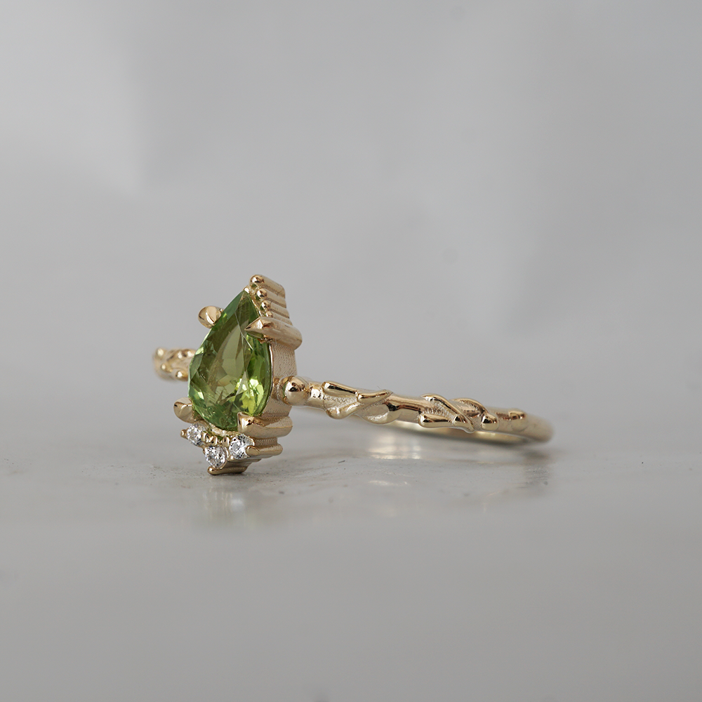 Green Tourmaline Spring Ring