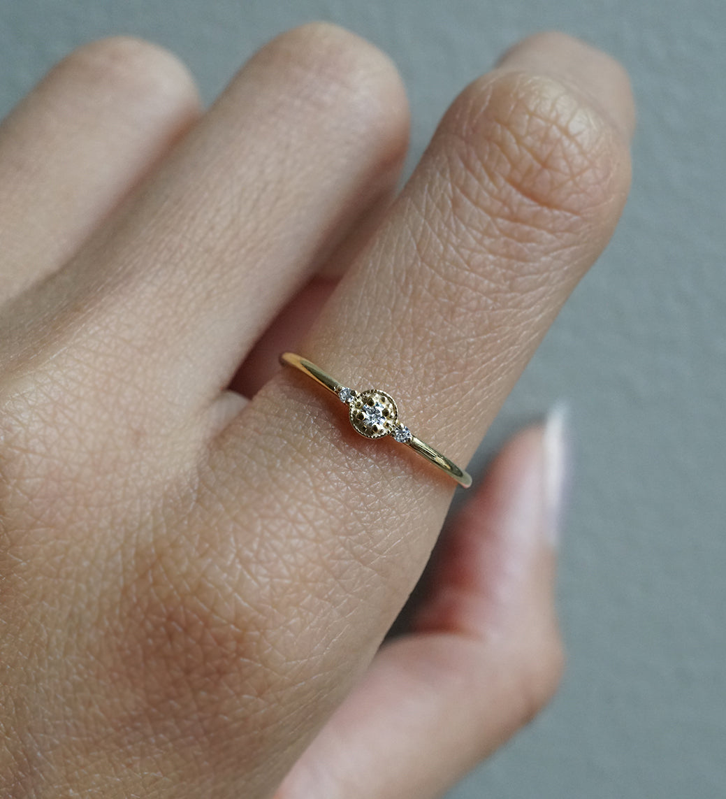 14kt Venetian Dainty Diamond Ring