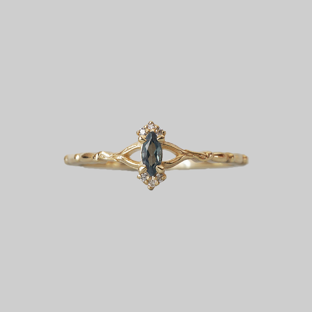 Alexandrite Westeria Dream Ring
