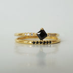 Black Queen Ring Set