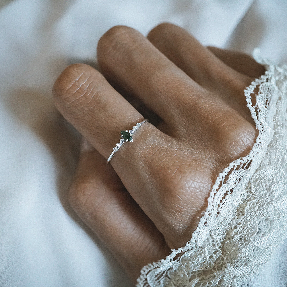 14kt Emerald Marquise Lover Ring